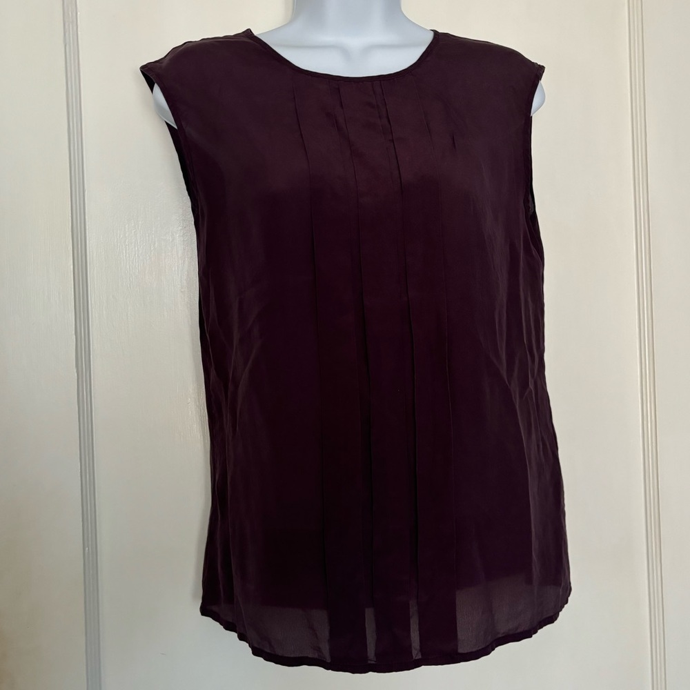 Tinley Road Silk Sleeveless Blouse